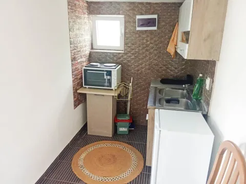 Rent, apartment, 30m², Radanovići, Kotor - image 2