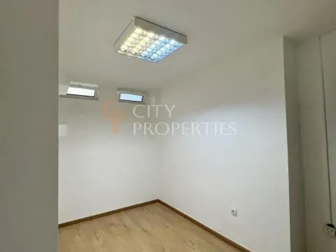 Rent, office space, 10m², Centar, Podgorica - image 4