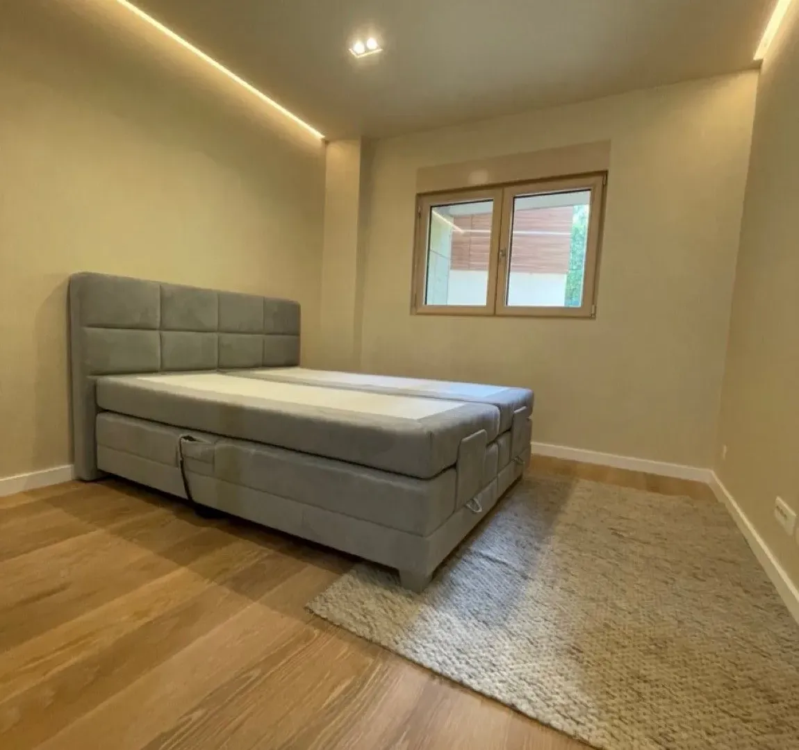 Prodaja, jednosoban stan, 52m², Škaljari, Kotor