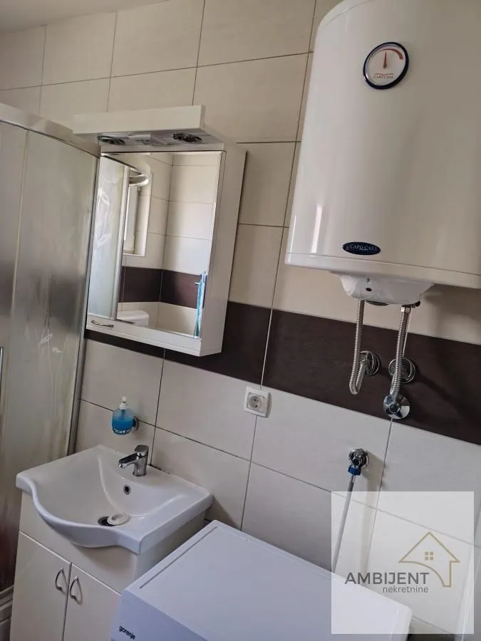 Prodaja, jednosoban stan, 31m², Novi Beograd Sve Podlokacije, Beograd