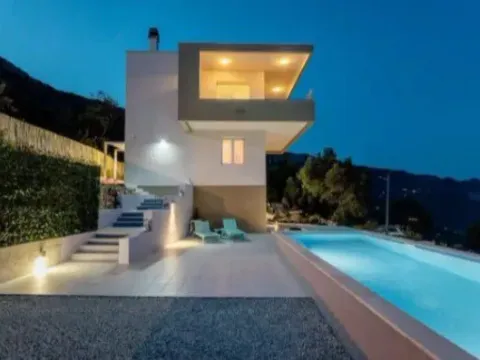 Prodaja, kuća, 115m2, Herceg Novi Prodaja, kuća, 115m2, Herceg Novi
