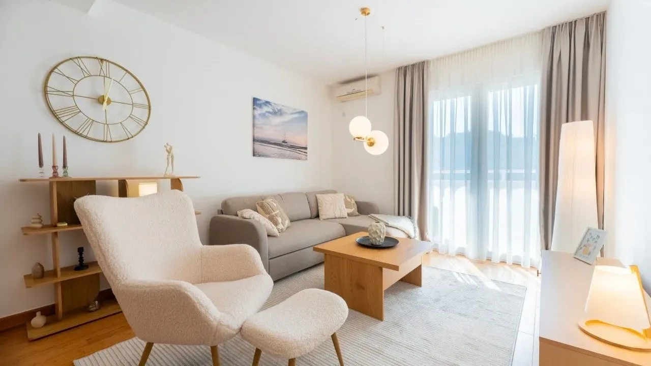 Prodaja, dvosoban stan, 68m², Pržno, Budva