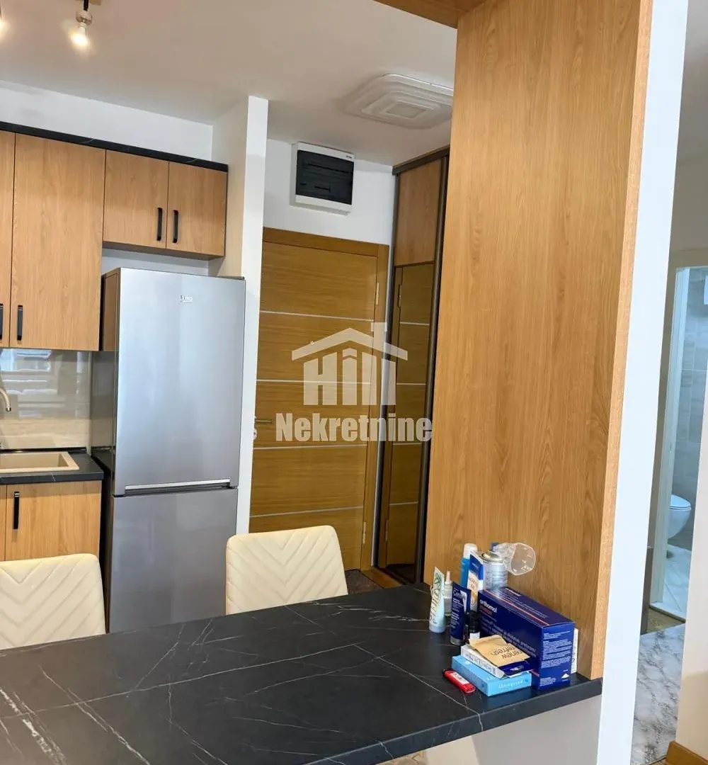 Sale, two bedroom apartment, 54m², Novi Beograd Blok 65, Novi Beograd Sve Podlokacije