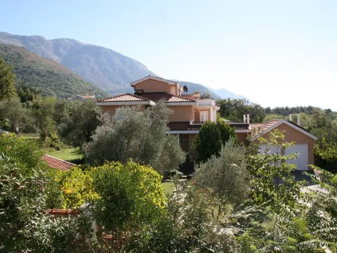 Sale, house, 450m², Kotor, Crna Gora - image 8