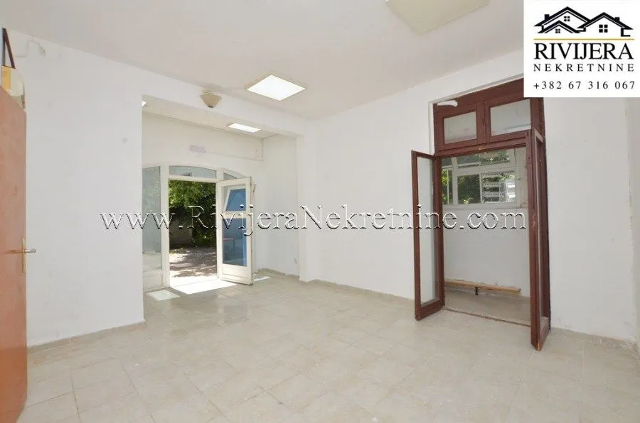 Sale, office space, 40m², Baošići, Herceg Novi