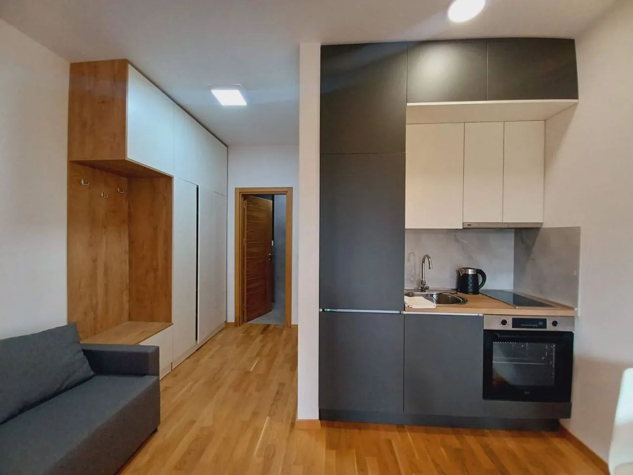 Sale, studio apartment, 29m², Bečići, Budva