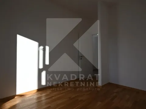 Izdavanje, dvosoban stan, 64m², Zagorič, Podgorica - image 9