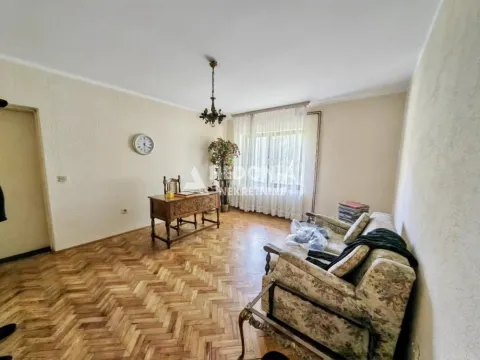 Sale, house, 449m², Draževac, Obrenovac - image 7