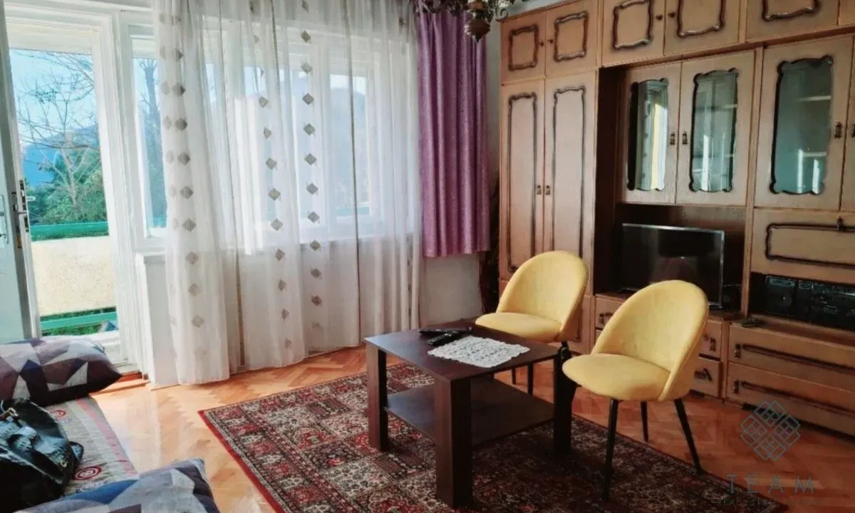 Prodaja, dvosoban stan, 73m², Centar, Herceg Novi