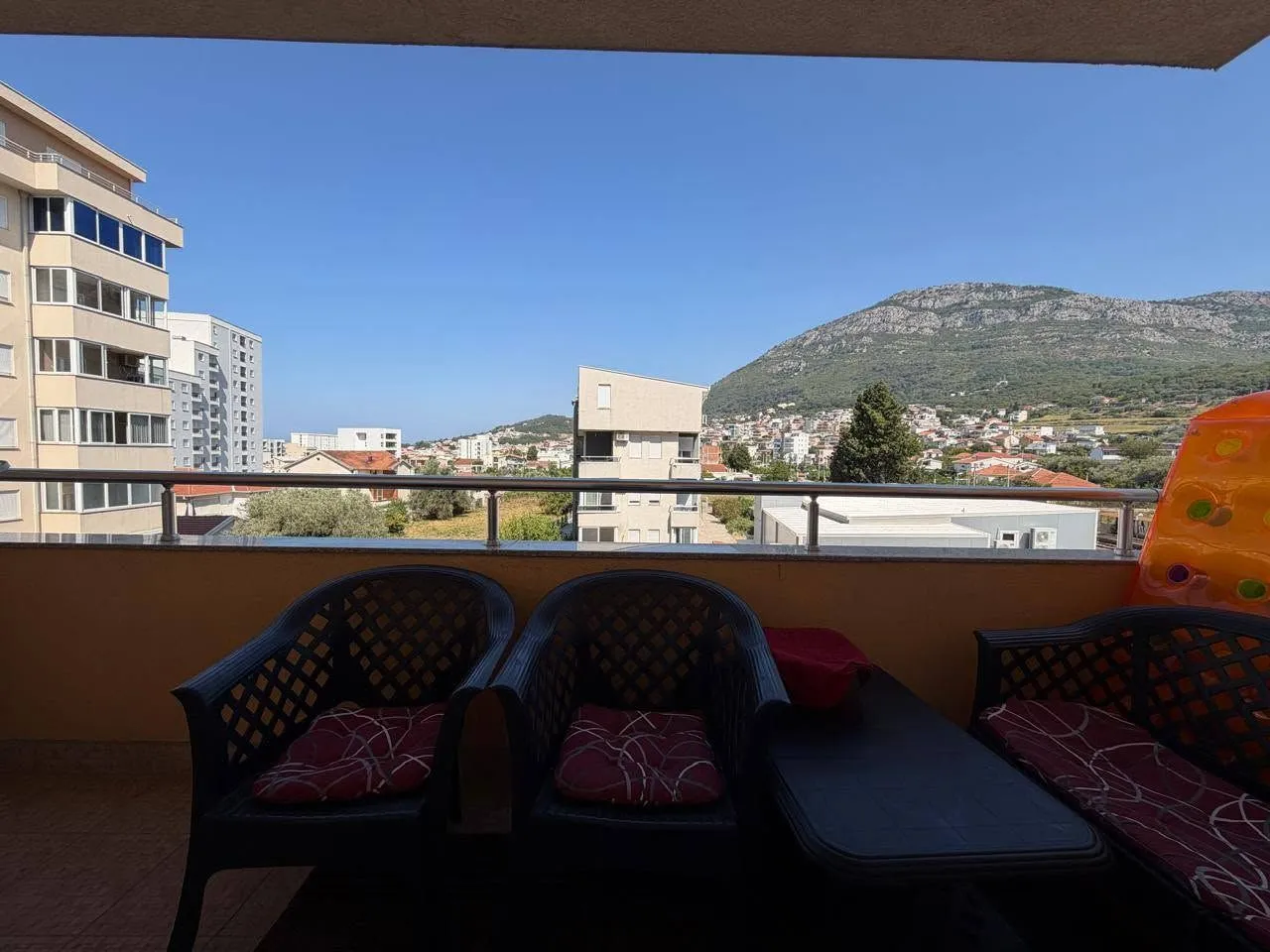 Rent, one bedroom apartment, 57m², Ilino, Bar
