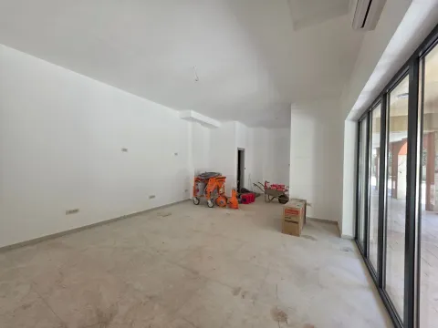 Sale, office space, 41m², Budva, Crna Gora - image 13