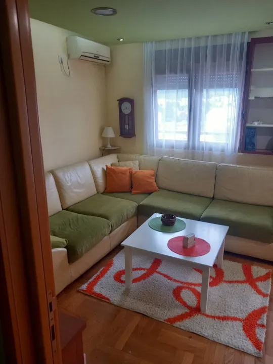 Rent, three bedroom apartment, 63m², Stari Aerodrom, Podgorica