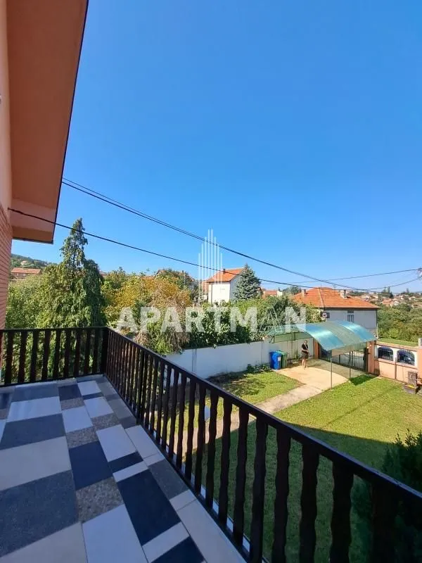 Sale, house, 140m², Voždovac Sve Podlokacije, Beograd