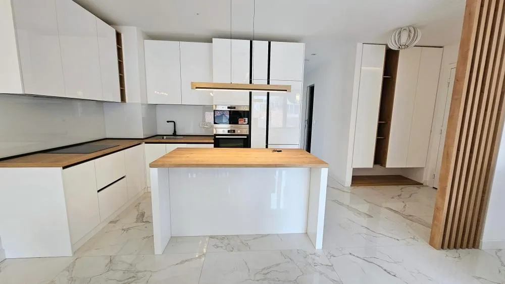 Rent, three bedroom apartment, 85m², Vukov Spomenik, Zvezdara Sve Podlokacije