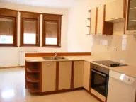 Izdavanje, četvorosoban stan, 200m², Savski Venac, Beograd - image 2