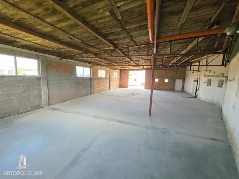 Izdavanje, poslovni prostor, 180m², Leštane, Grocka - image 14