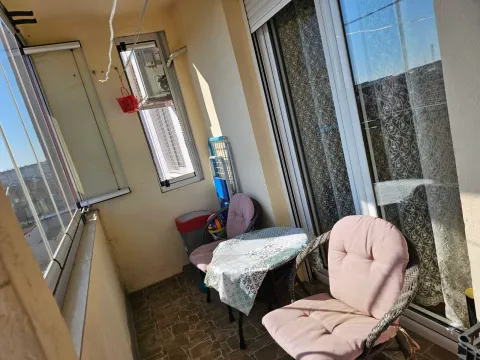 Prodaja, jednosoban stan, 58m², Stari Aerodrom, Podgorica - image 4