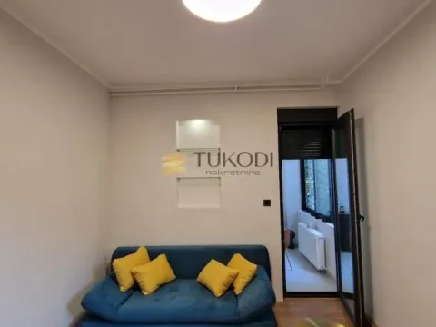 Prodaja, trosoban stan, 100m², Stari grad, Novi Sad - image 8
