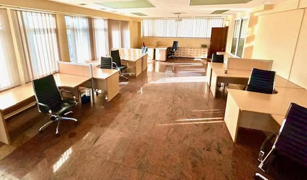 Izdavanje, poslovni prostor, 123m², Centar, Podgorica