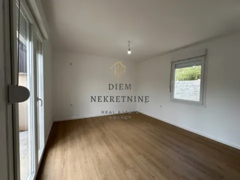 Rent, house, 56m², Ibričevina, Podgorica - image 2