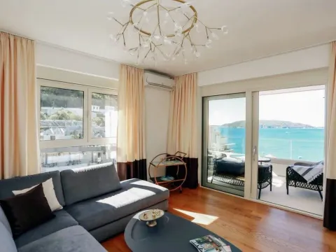 Sale, three bedroom apartment, 120m², Rafailovići, Budva - image 4