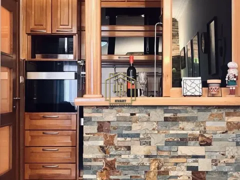 Izdavanje, jednosoban stan, 35m², Pobrežje, Podgorica - image 2