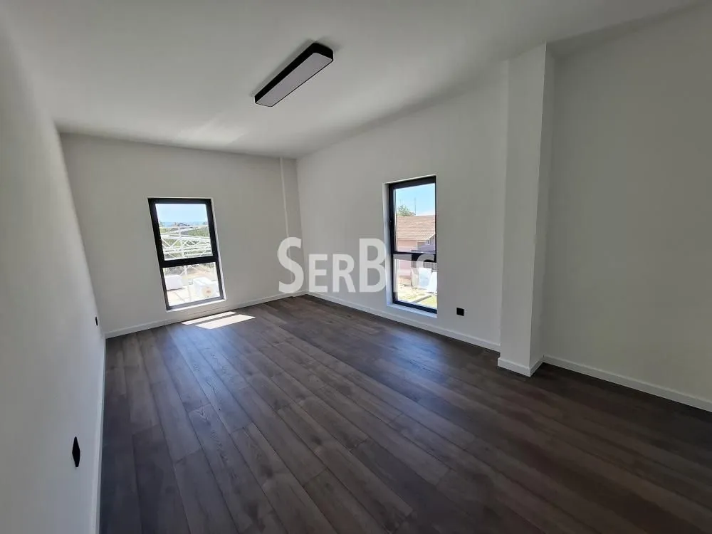 Sale, office space, 600m², Klisa, Novi Sad Sve Podlokacije
