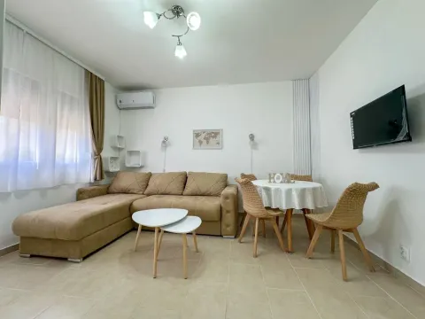 Prodaja, jednosoban stan, 24m², Autobuska stanica, Podgorica - image 4