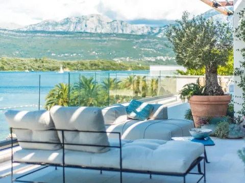 Prodaja, četvorosoban stan, 500m², Đuraševići, Tivat - image 7