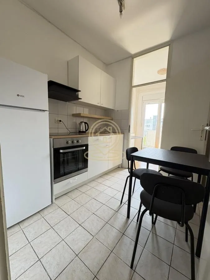 Rent, two bedroom apartment, 45m², Stari Grad, Beograd