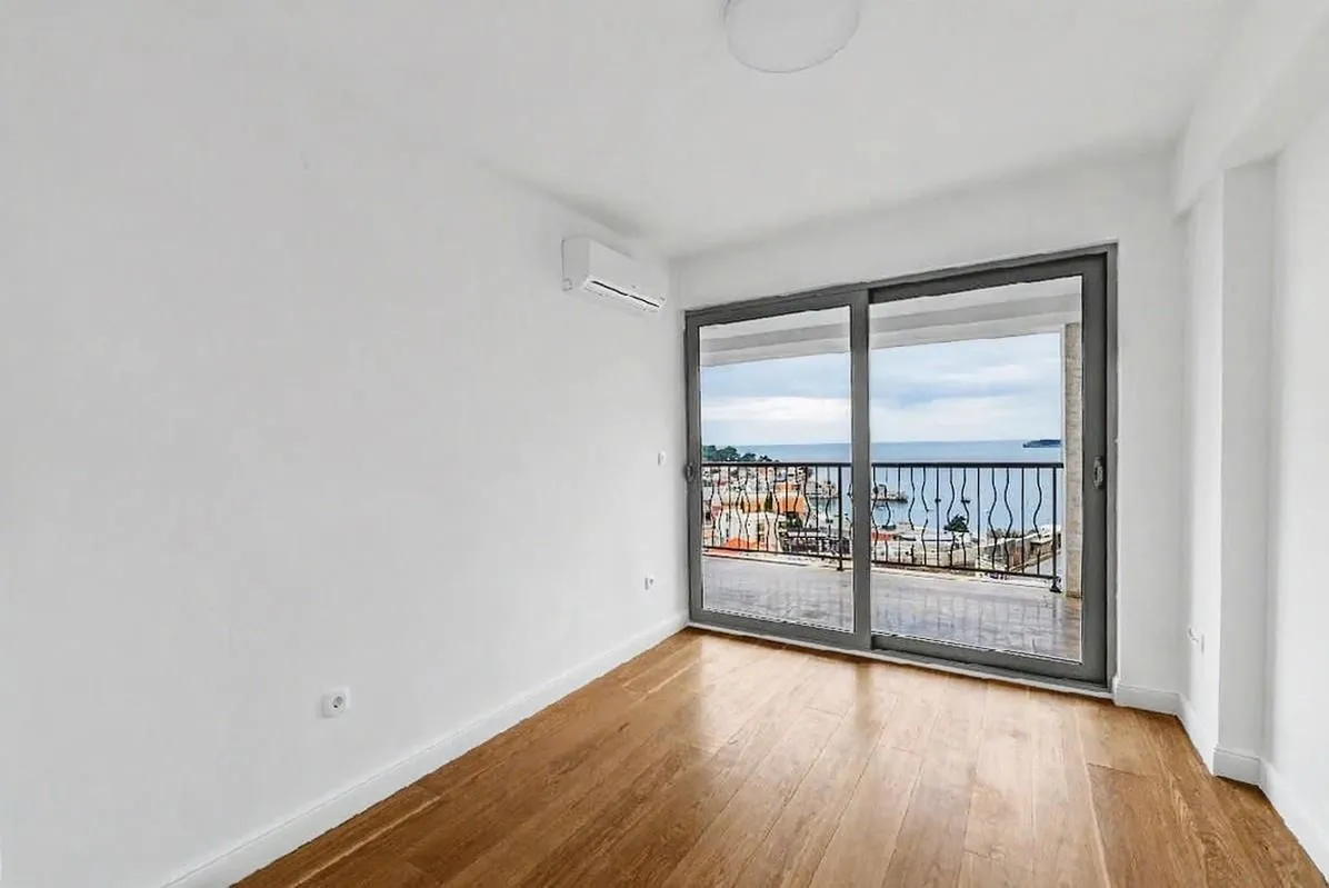 Sale, three bedroom apartment, 160m², Budva, Crna Gora