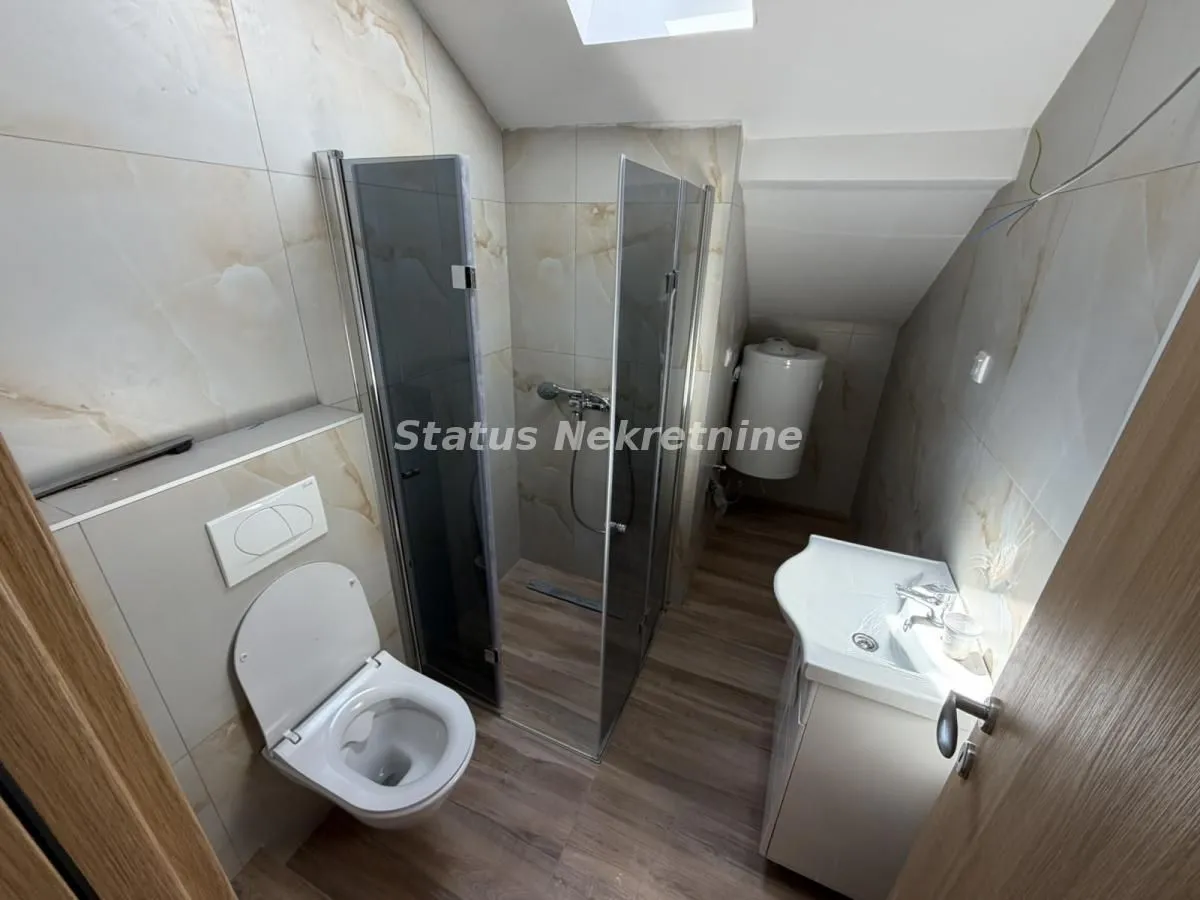 Prodaja, dvosoban stan, 54m², Sremska Kamenica, Petrovaradin