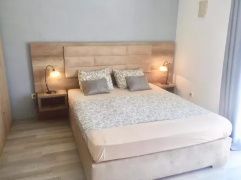 Stan na dan, jednosoban stan, 35m2, Šušanj, Bar Stan na dan, jednosoban stan, 35m2, Šušanj, Bar
