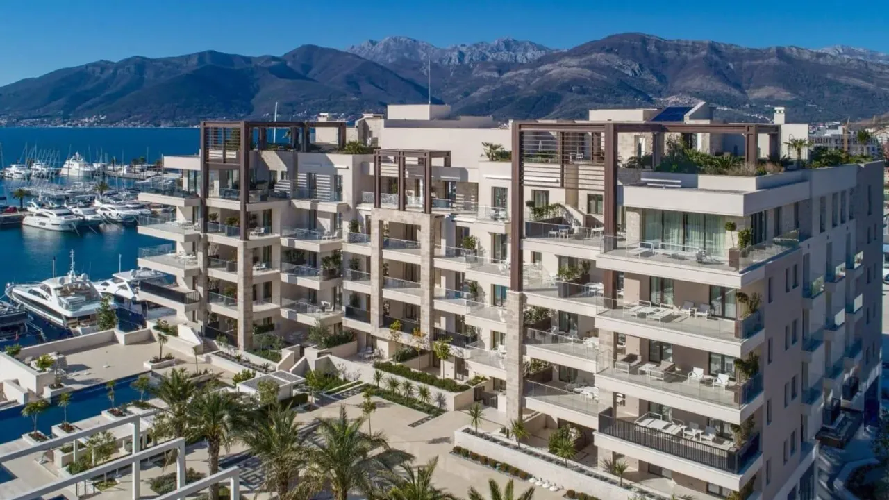 Sale, one bedroom apartment, 42m², Porto Montenegro, Tivat