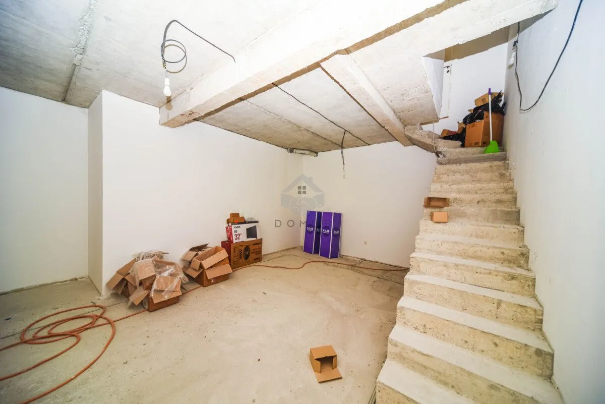 Sale, office space, 70m², City Kvart, Podgorica