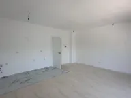 Prodaja, garsonjera, 40m², Bar, Crna Gora - image 4