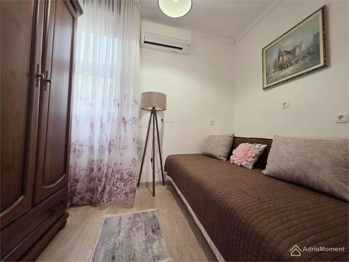 Sale, two bedroom apartment, 50m², Bijeli Do, Budva