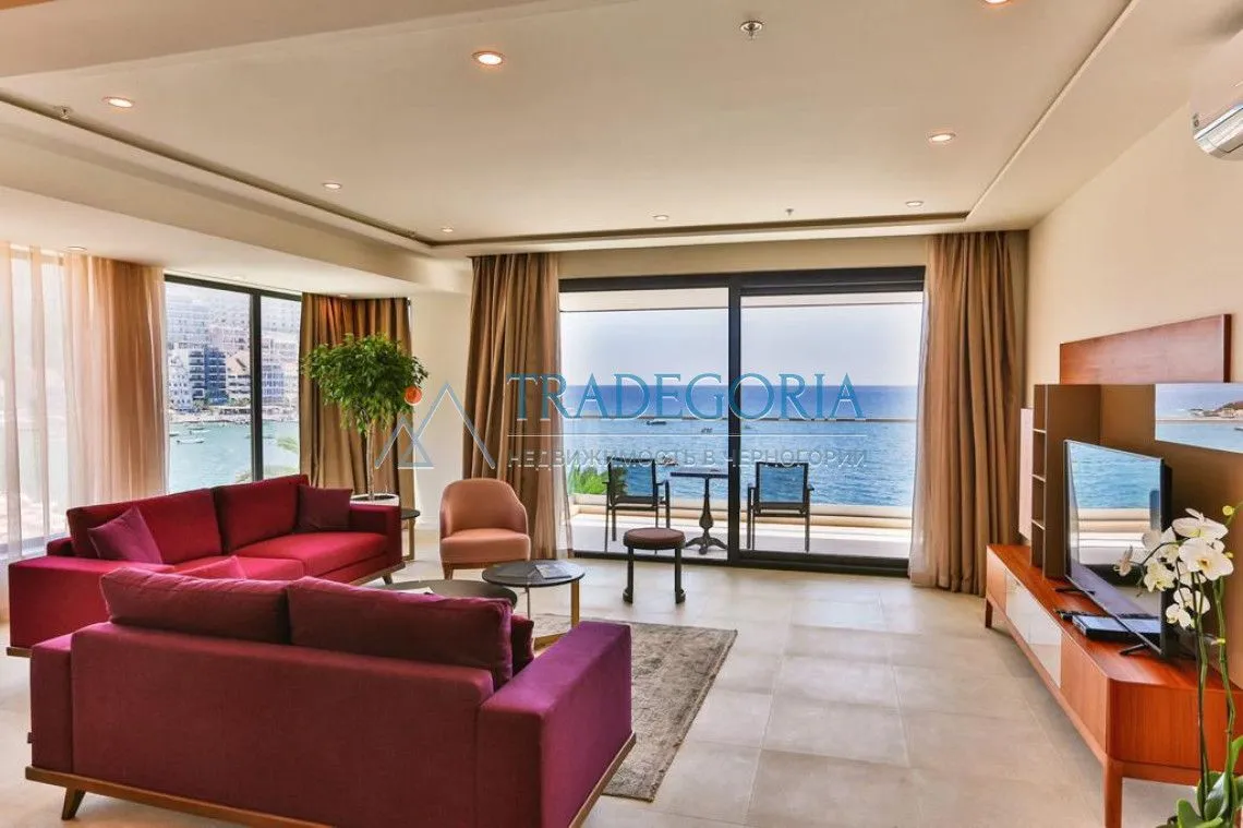 Prodaja, dvosoban stan, 110m², Rafailovići, Budva