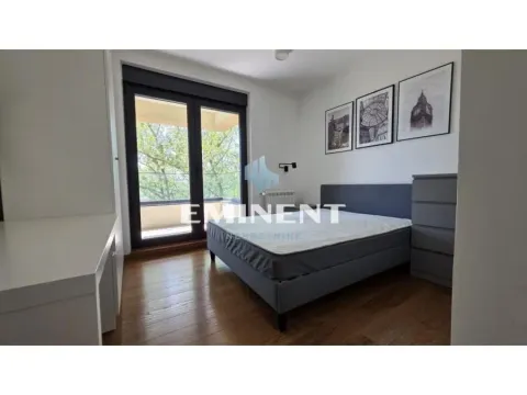 Rent, four bedroom apartment, 98m², Južni Bulevar, Vračar Sve Podlokacije - image 13