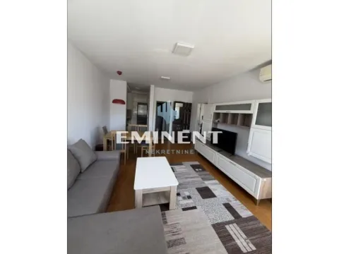 Izdavanje, dvosoban stan, 50m², Ada, Beograd - image 4