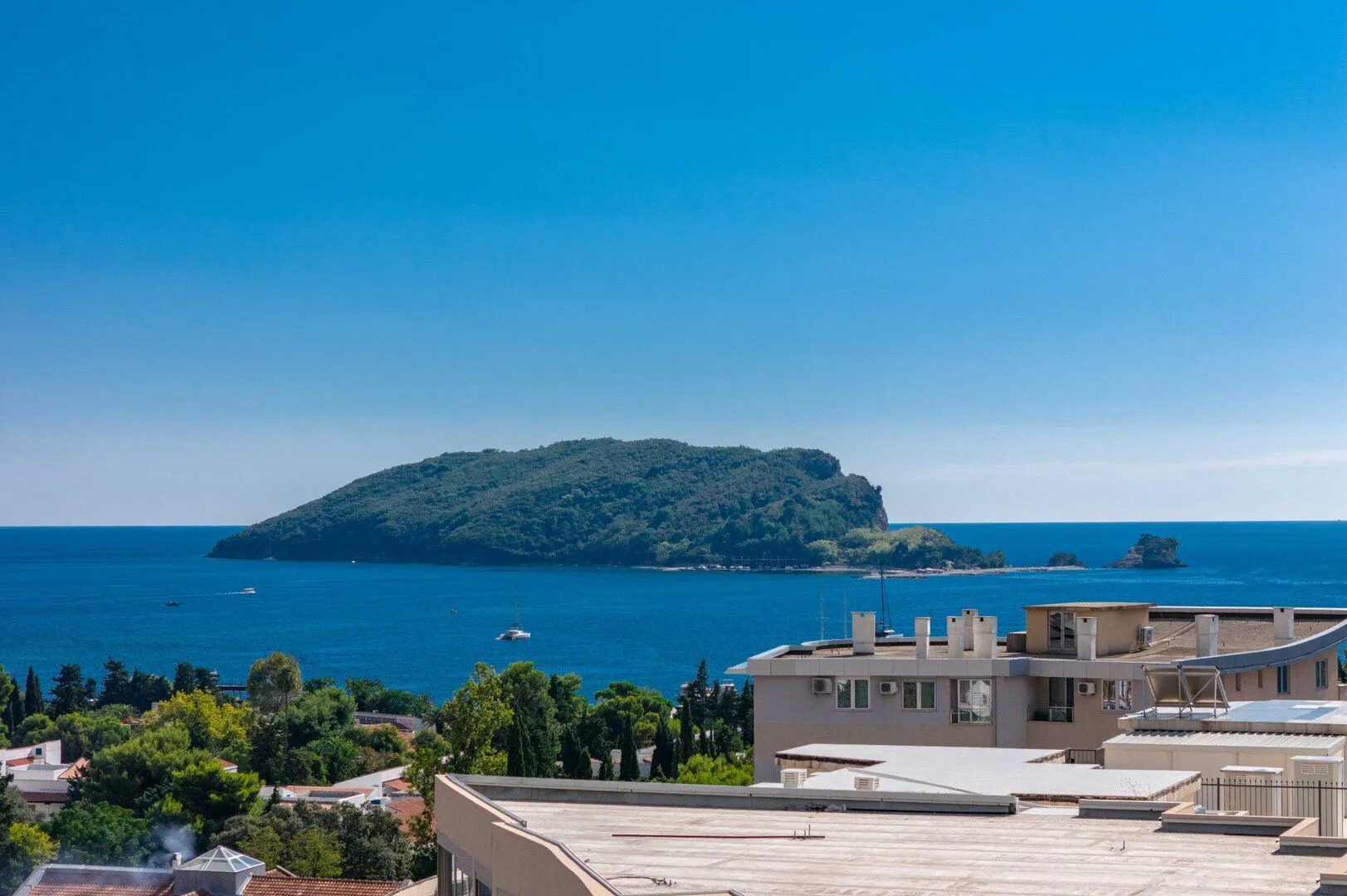 Prodaja, trosoban stan, 450m², Budva, Crna Gora