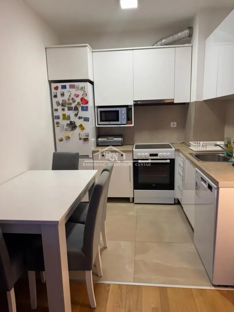 Sale, one bedroom apartment, 44m², Višnjička Banja, Palilula Sve Podlokacije
