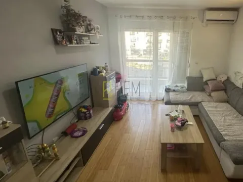 Prodaja, dvosoban stan, 63m², Stari Aerodrom, Podgorica - image 3