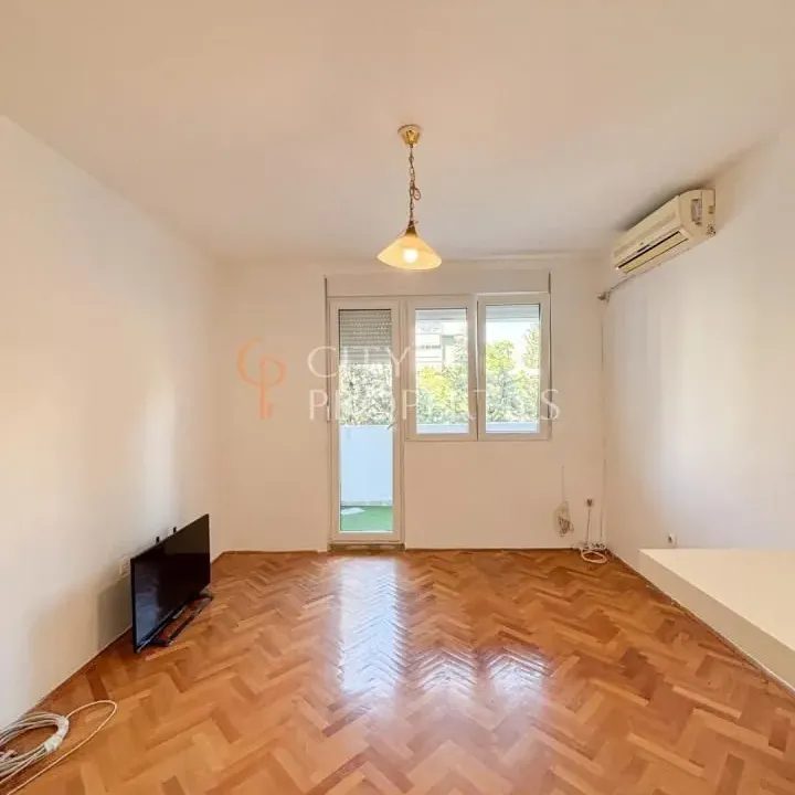 Izdavanje, stan, 43m², Preko Morače, Podgorica