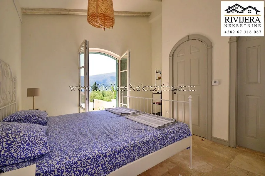 Prodaja, kuća, 184m², Baošići, Herceg Novi