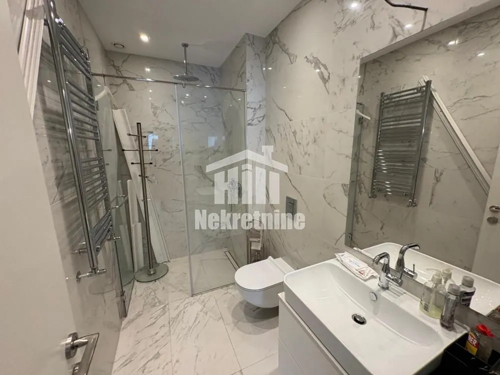 Sale, three bedroom apartment, 95m², Novi Beograd Blok 65, Novi Beograd Sve Podlokacije