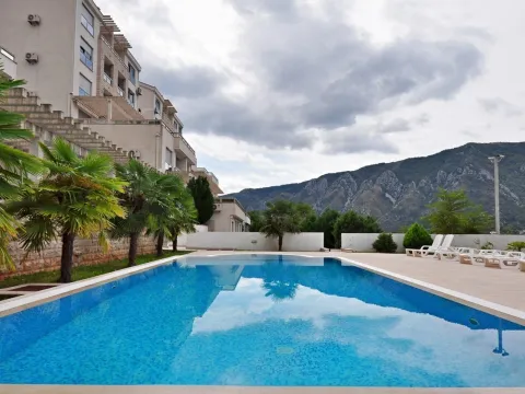 Prodaja, jednosoban stan, 52m², Dobrota, Kotor - image 3