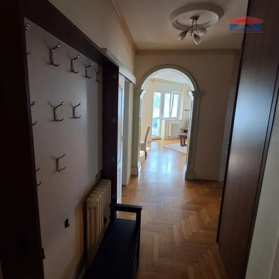 Izdavanje, dvosoban stan, 66m², Spens, Novi Sad Sve Podlokacije