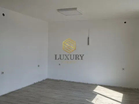 Rent, office space, 48m², Donja Gorica, Podgorica - image 2