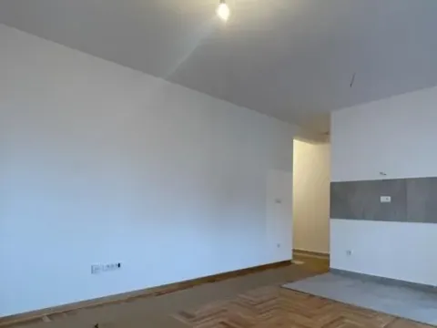 Prodaja, dvosoban stan, 44m², Surčin, Beograd - image 9